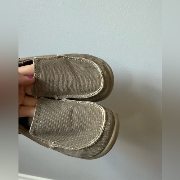 Crocs Santa Cruz Loafers Canvas Slip On Shoes Kids Toddlers Beige Tan Size 12 - Picture 7 of 11